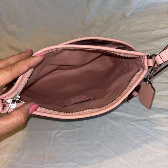 Coach shoulder bag - Picture 5 of 9